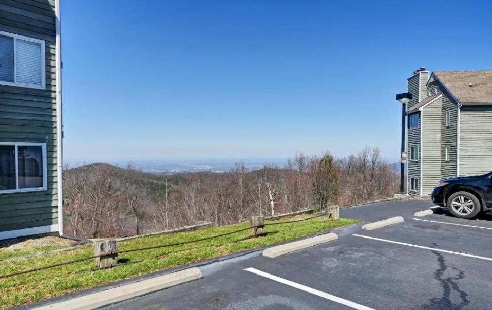 New- Lovely 2-Bdr2Bath Gatlinburg Condo With Resort Indoor Pool Hot Tub Wi-Fi, Great Location Exterior foto