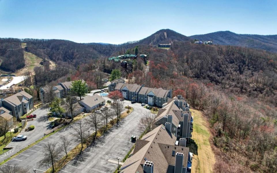 New- Lovely 2-Bdr2Bath Gatlinburg Condo With Resort Indoor Pool Hot Tub Wi-Fi, Great Location Exterior foto